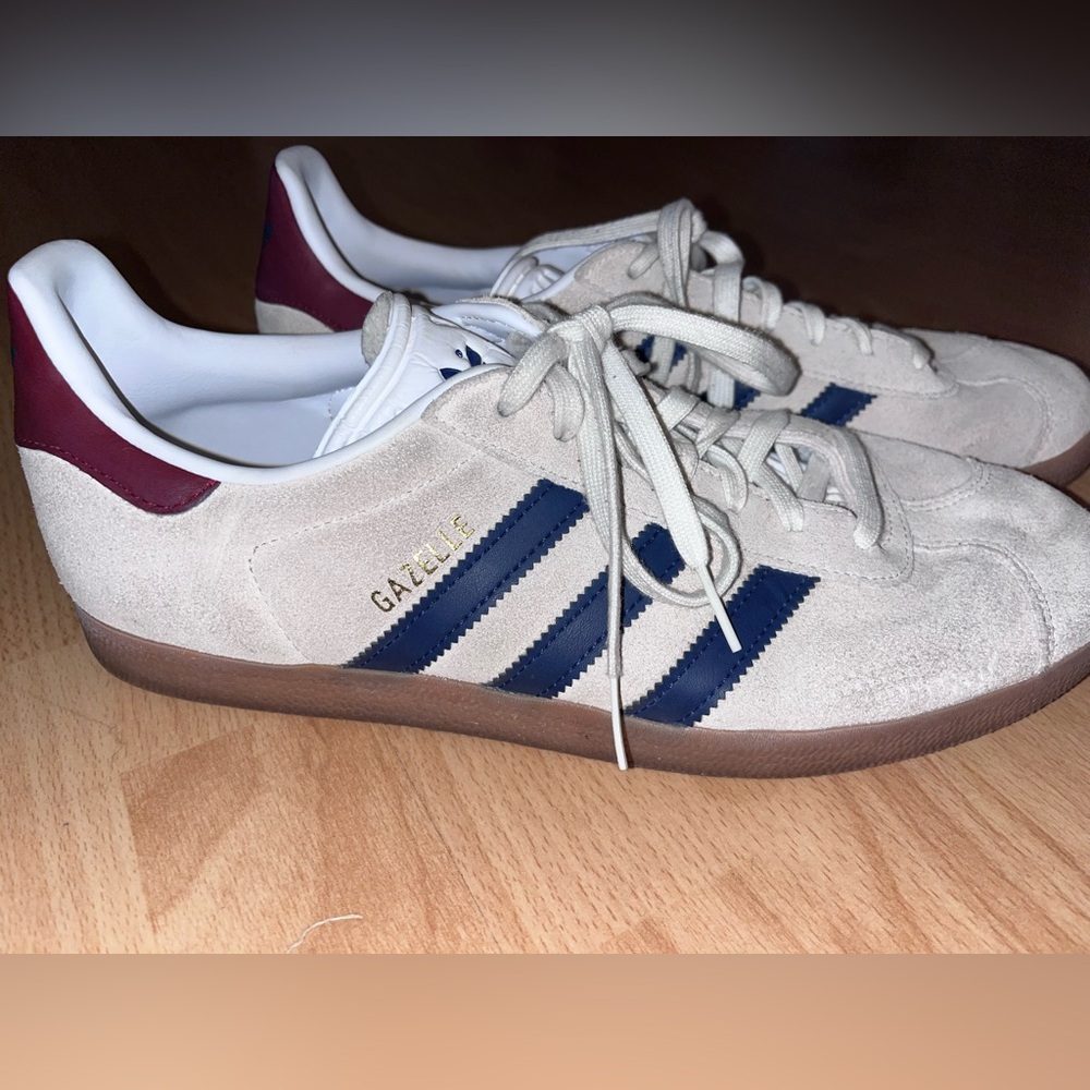 Adidas Gazelle Off White / Dark Blue / Collegiate Burgundy